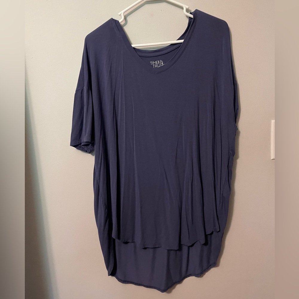Navy LightWeight & Stretchy TShirt